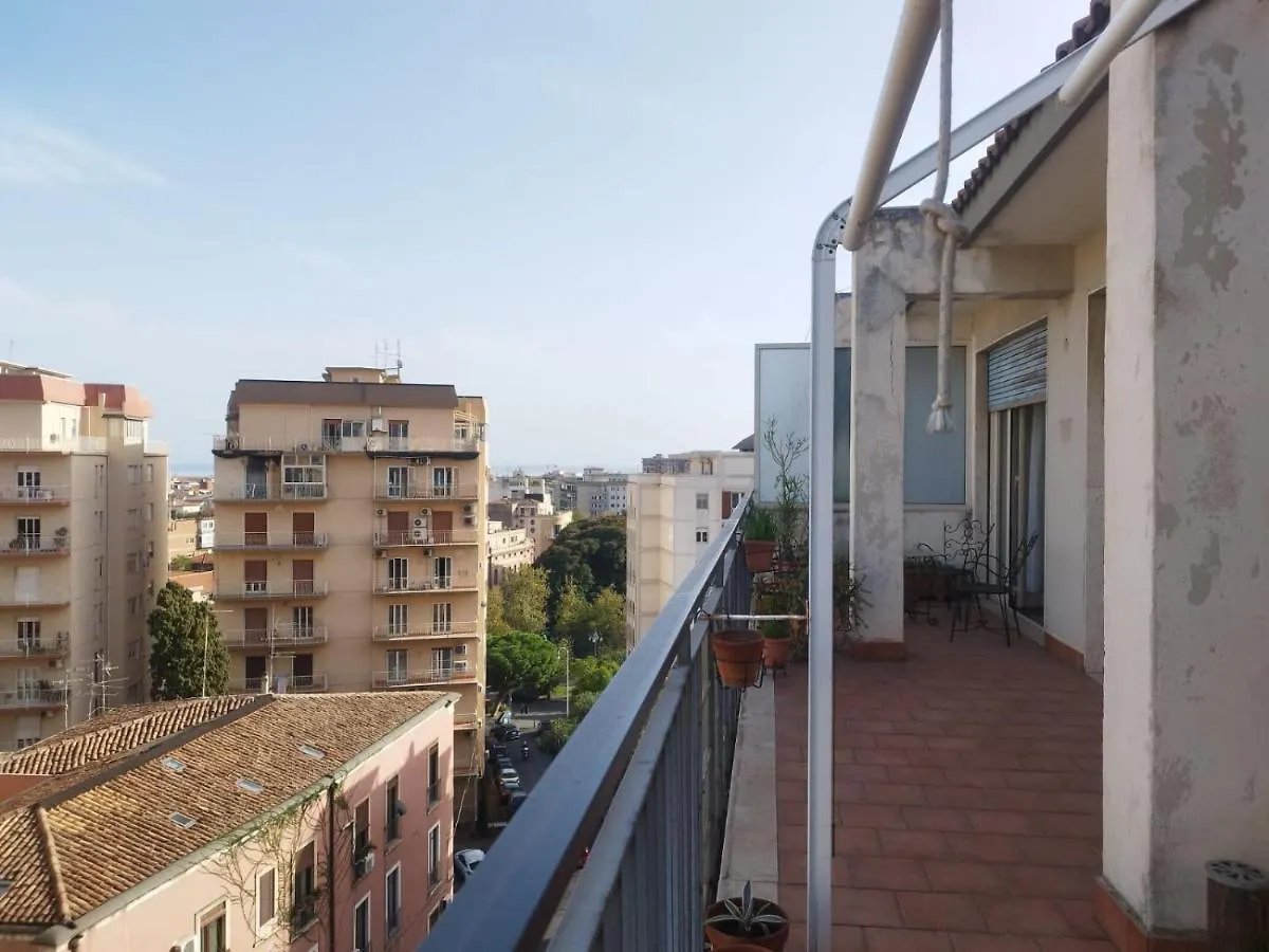 Settimo Piano Apartment Catania